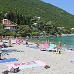 Apartments With Parking Space Trpanj - Peljesac - 10083 * Trpanj
