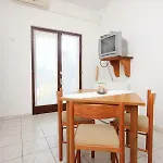 Apartments With Parking Space Trpanj - Peljesac - 10083