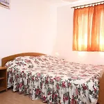 Apartman Apartments With Parking Space Trpanj - Peljesac - 10083 Trpanj