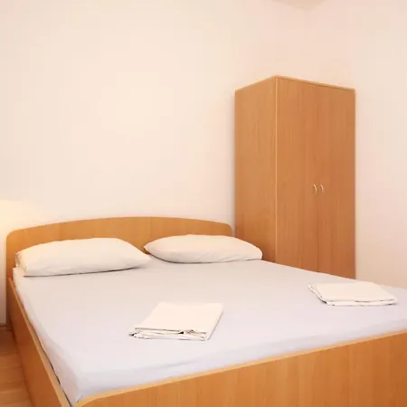 Apartments With Parking Space Trpanj - Peljesac - 10083 * Trpanj