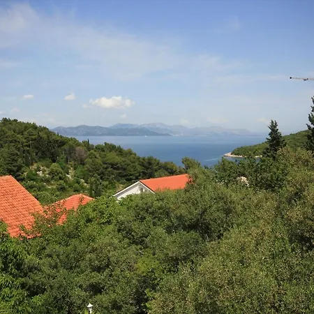 Apartman Apartments With Parking Space Trpanj, Peljesac - 10083 Trpanj